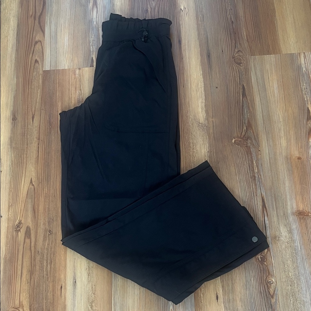 Women’s Athleta Trekkie pant